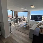 公寓 New Luxury Penthouse Mencey 圣克鲁斯-德特内里费