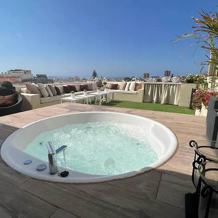 아파트 New Luxury Penthouse Mencey