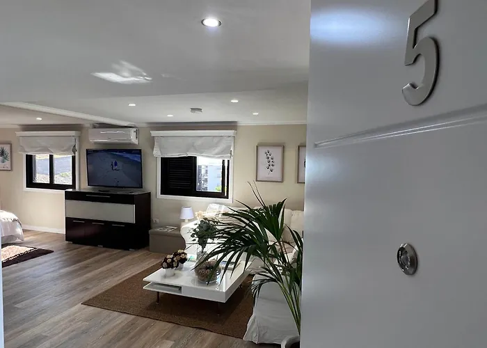 New Luxury Penthouse Mencey 아파트 산타크루스데 테네리페